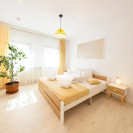 Casa Cu Nuc Hotel