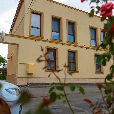 Casa Cu Nuc 4* Alba Iulia