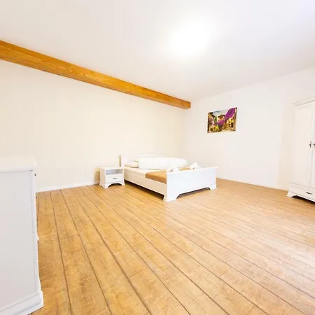 Casa Cu Nuc 4* Alba Iulia